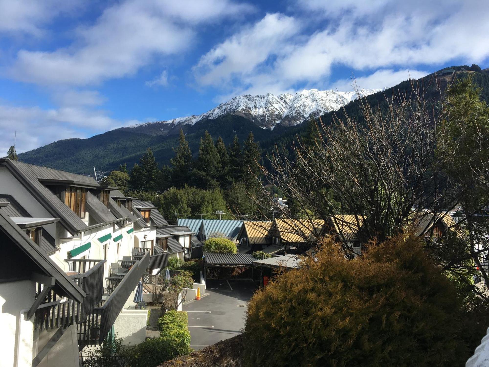 Wakatipu View Apartments Queenstown Exterior photo